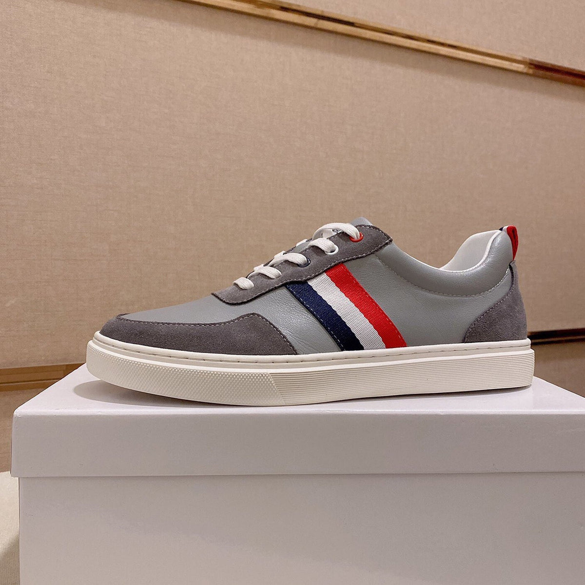 Thom Browne  2025 Men Sneakers