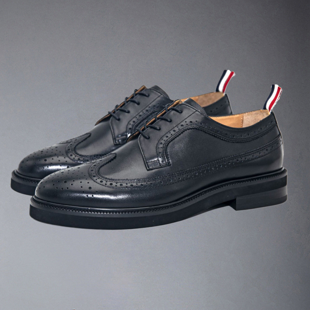 Thom Browne  Business leather shoes