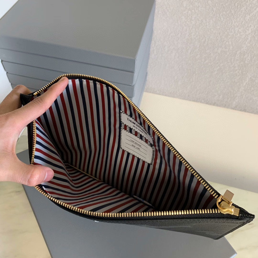 Dog print clutch THOM TREND
